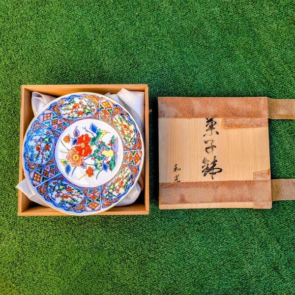 Vintage Japanese Imari Ware Floral/Lotus/Peony Handpainted Porcelain 9" Bowl NOS - Picture 9 of 9